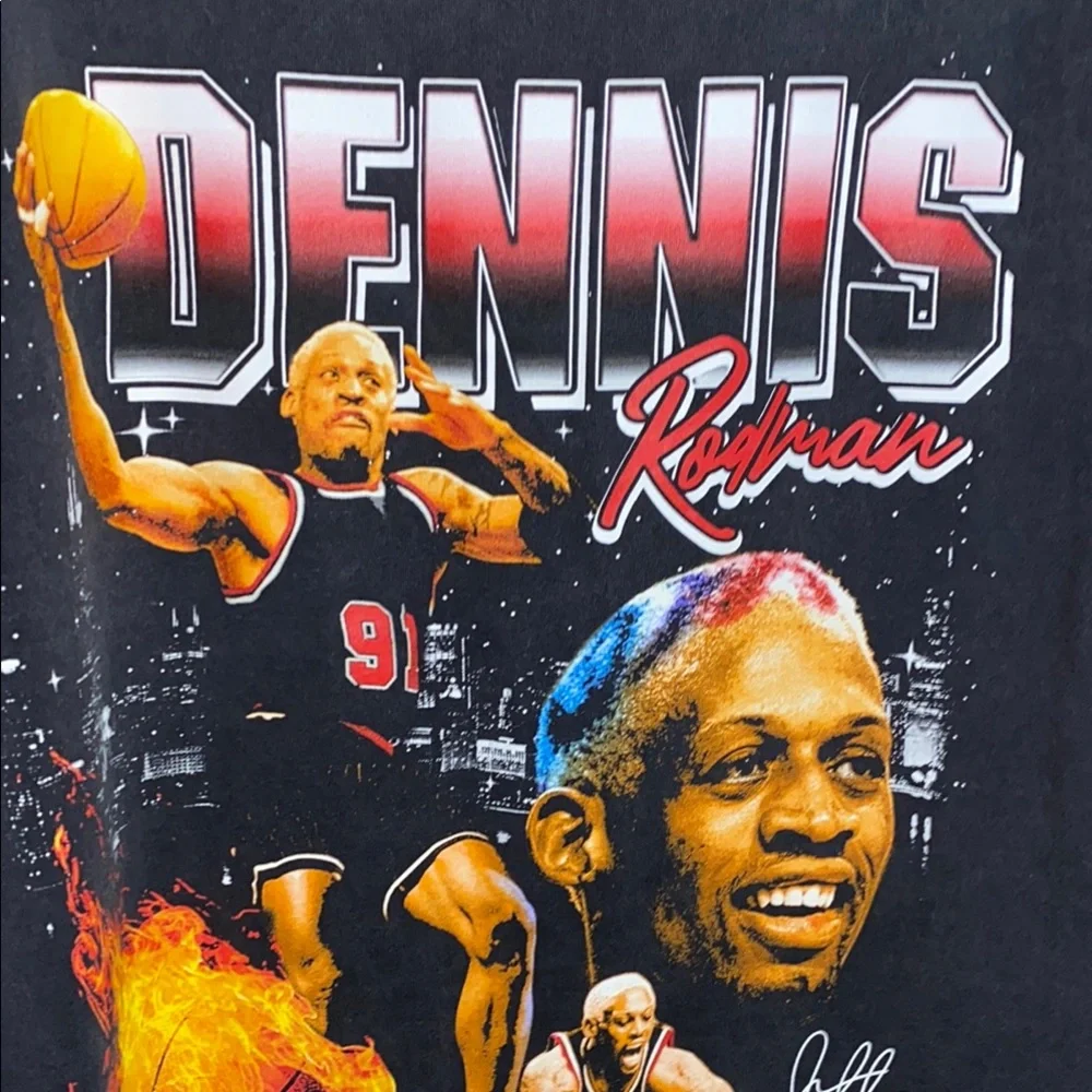 Dennis Rodman Chicago Bulls Short Sleeve Tee with Vintage Graphic Size Medium